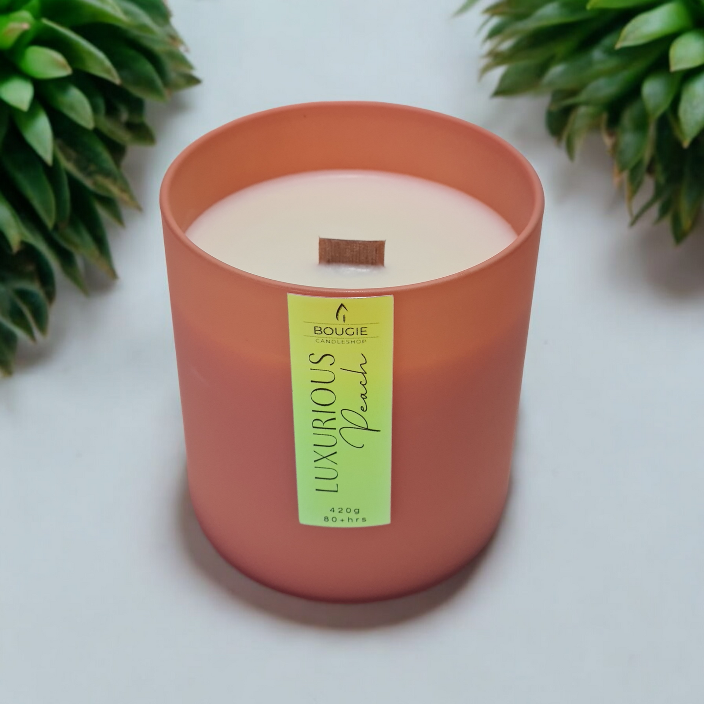 Bougie parfumée classique "Pêche luxueuse"