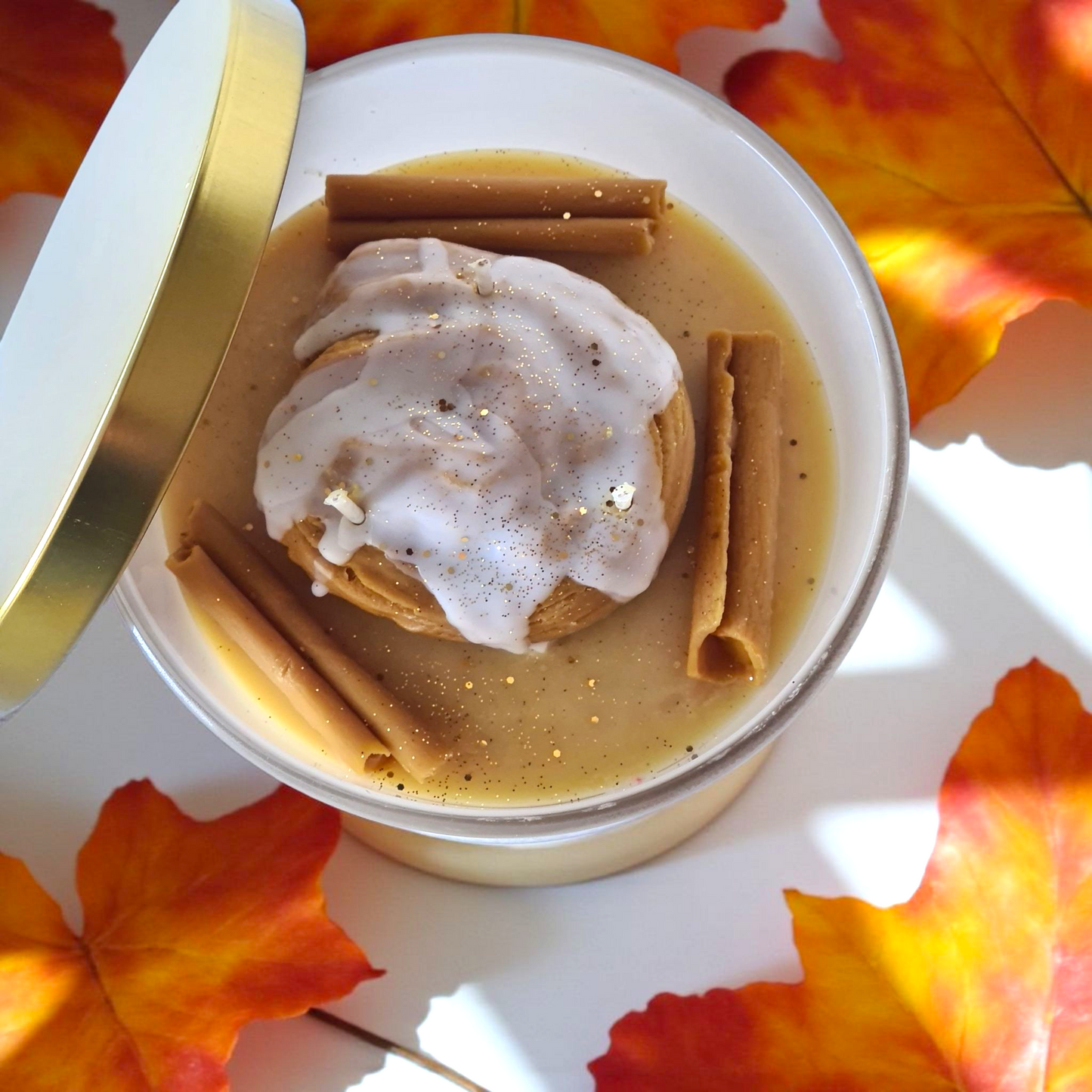 Geurkaars Cinnamon Bun