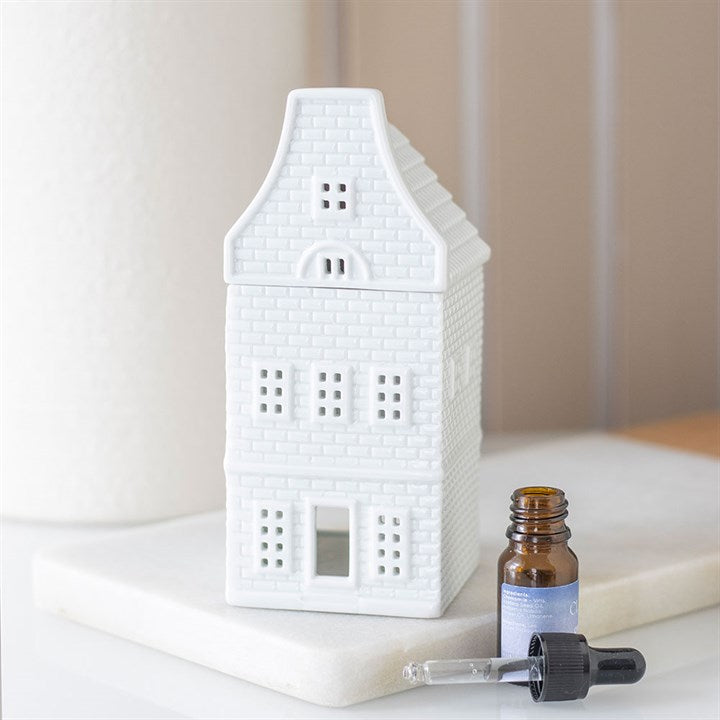 Waxwarmer Nordic House
